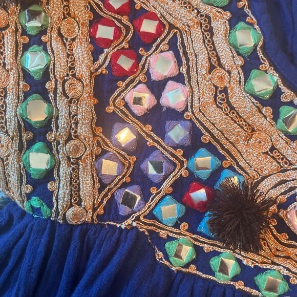 Pink Chicken Dress with Embroidered Details - Picture 7 of 9